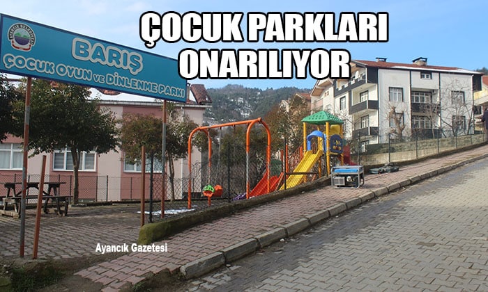 Ayancık’ta Çocuk Parkları Onarılıyor