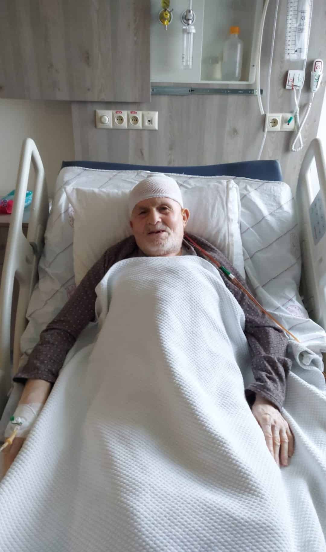 86 Yaşındaki Balcıoğlu Beyin Ameliyatı Geçirdi
