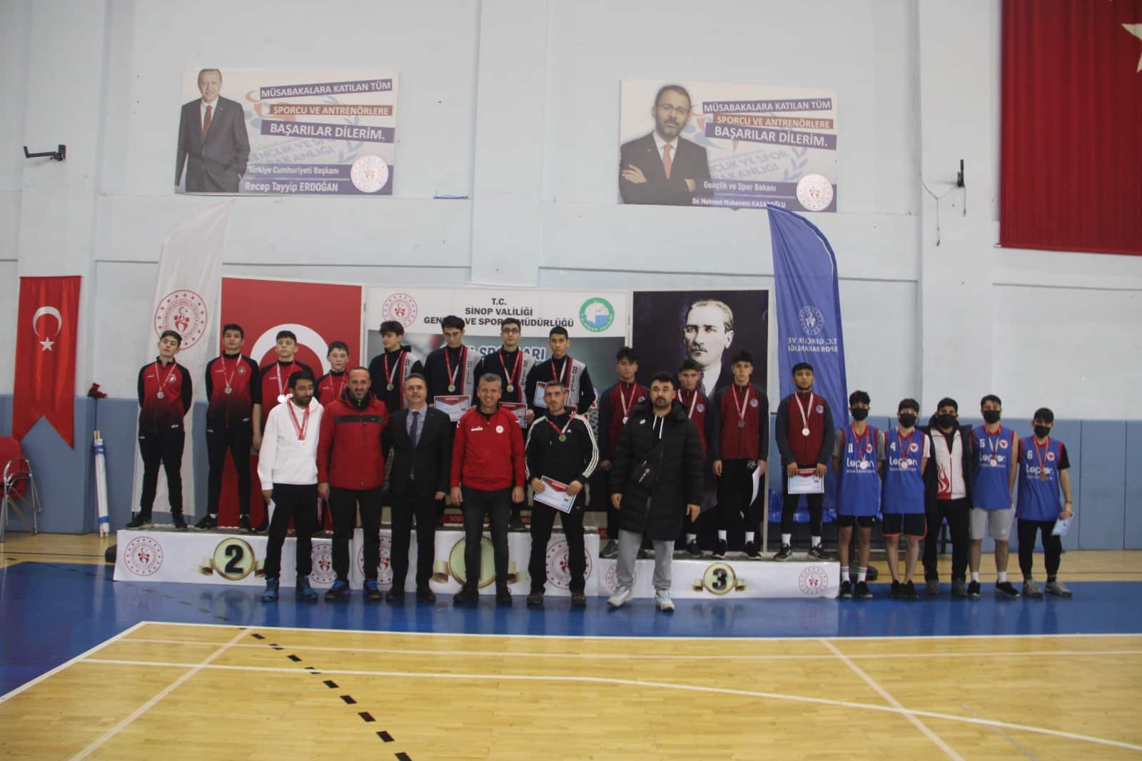 Badminton Grup Müsabakalarında Sinop'ta 400 Kişiyi Ağırladık