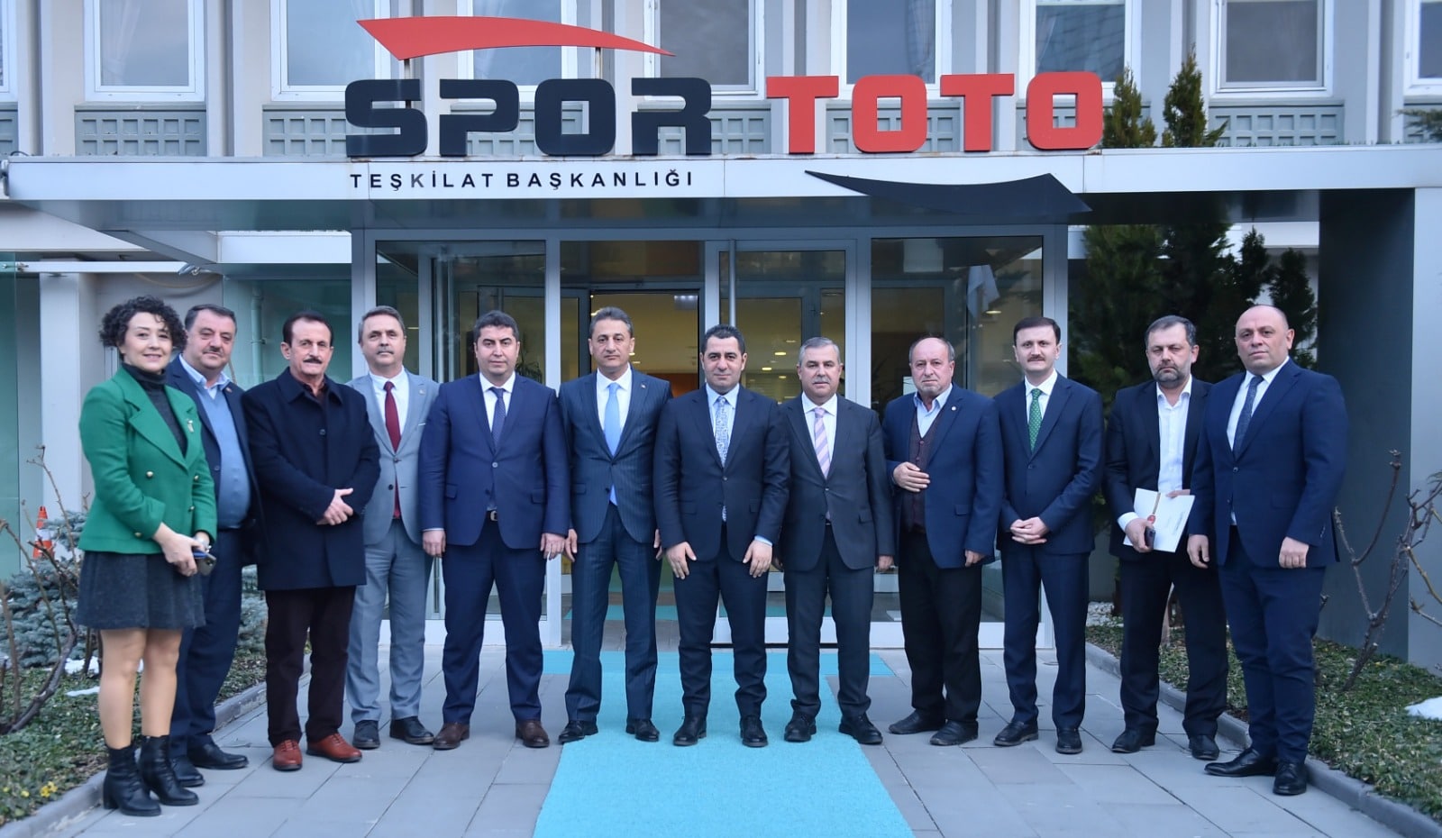 İMZALAR ATILDI: SİNOP’A 10 YENİ SPOR TESİSİ