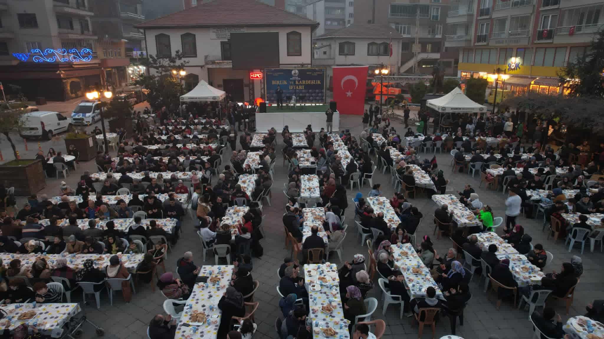 Ayancık'ta "Birlik ve Kardeşlik İftarı" düzenlendi