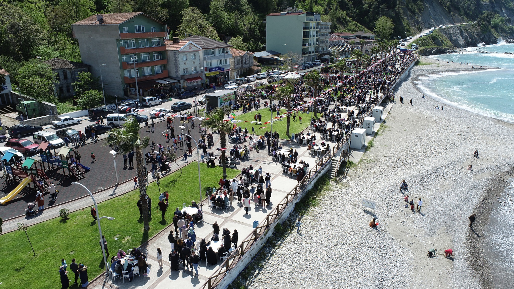 Ayancık'ta Hıdırellez ve Anneler Günü Etkinliği Düzenlendi