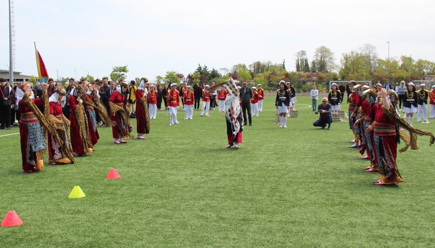 Ayancık’ta 19 Mayıs Coşkuyla Kutlandı