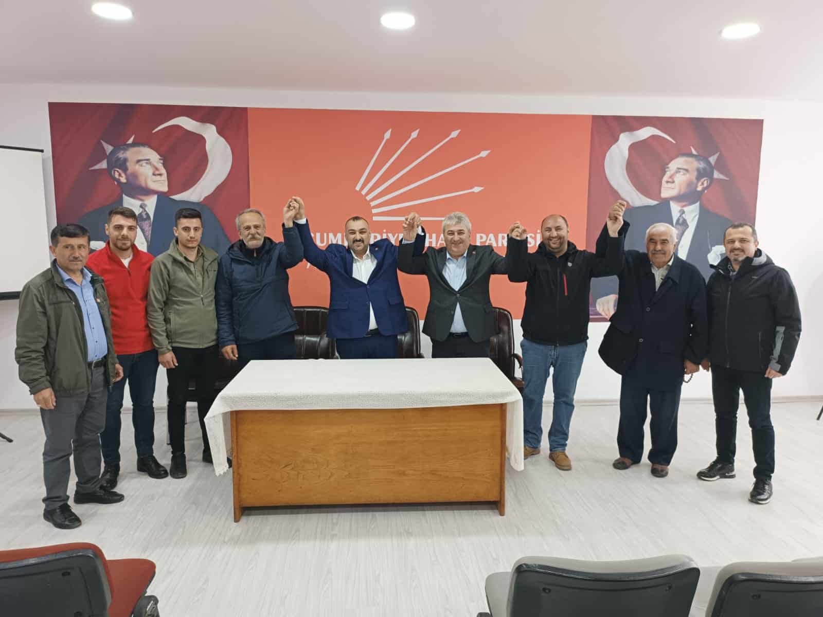 BBP İlçe Başkanı Bayram Ün CHP'ye Katıldı