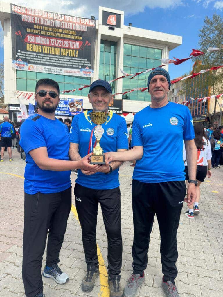 Ayancık Belediye Spor Oryantiring Takımı Türkiye Birincisi Oldu