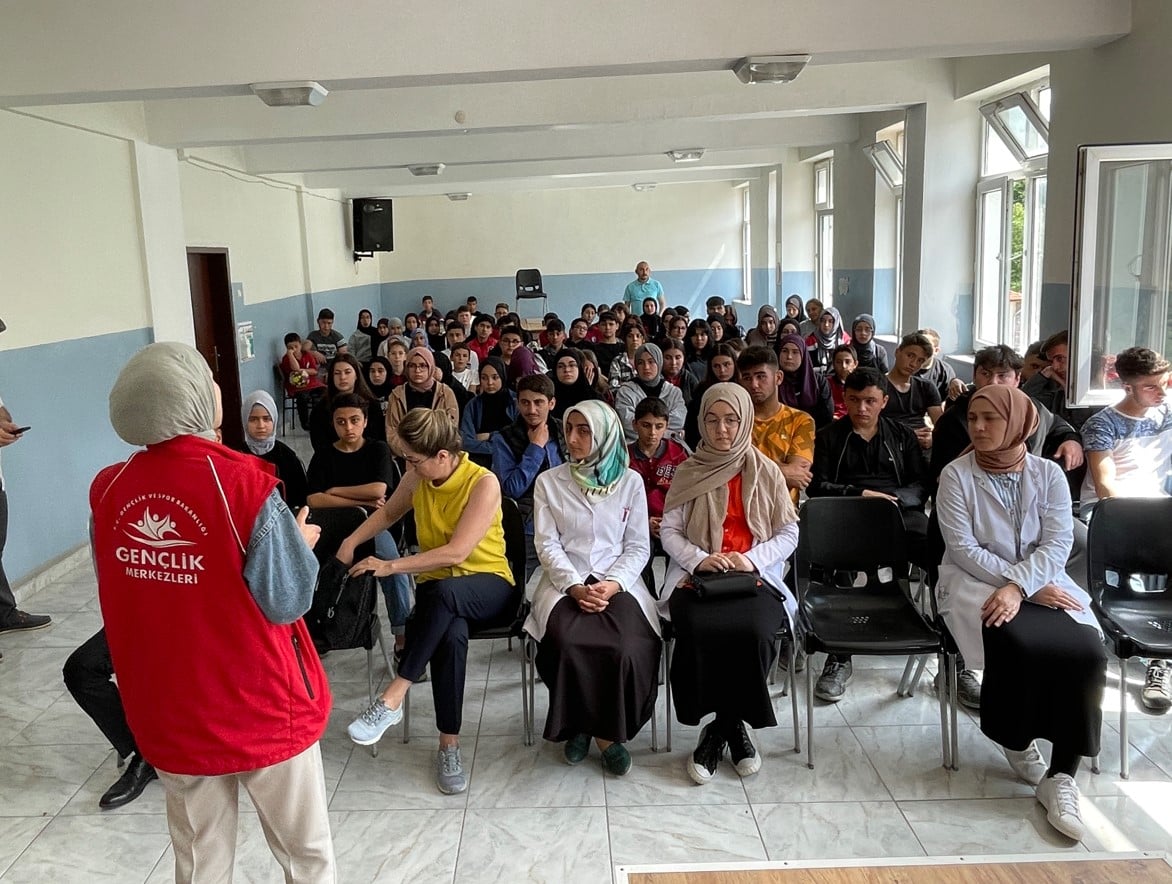 Ücretsiz Gençlik Kampları Ayancık'ta Tanıtıldı