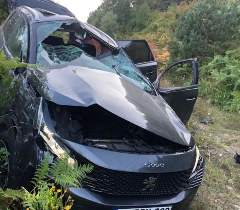 Uzunçam Köyünde Trafik Kazası; 3 Hafif Yaralı