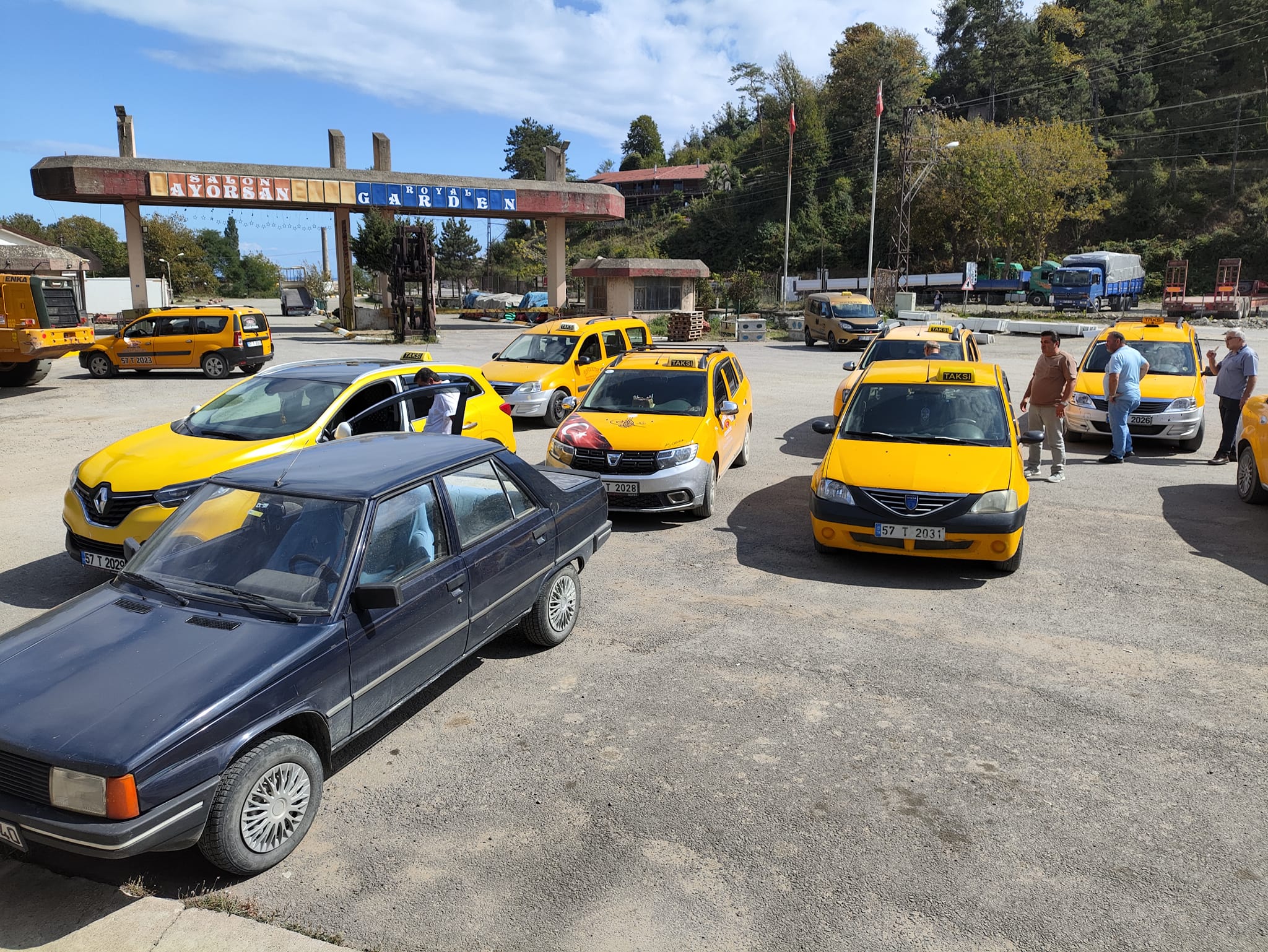 Ayancık'ta Taksi Fiyatlarına Zam Yapıldı