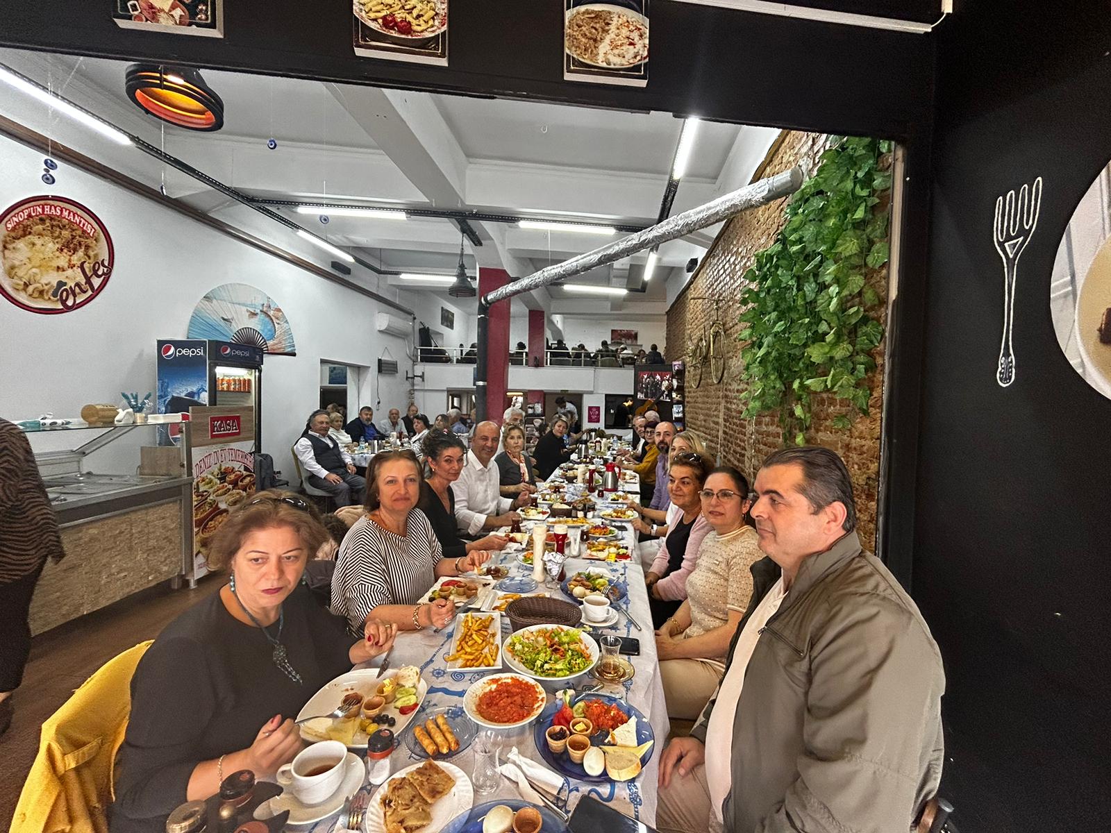 Ataevi Öğrenciler İçin Kahvaltı Düzenledi