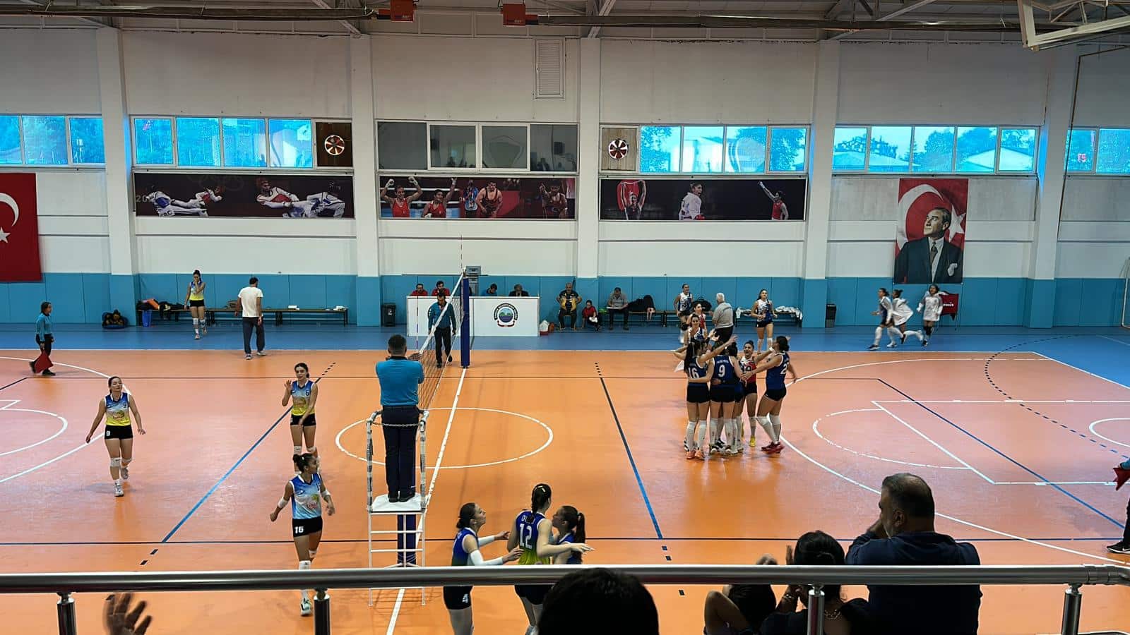 Ayancık Belediyespor Kadın Voleybol Takımı Güzel Başladı