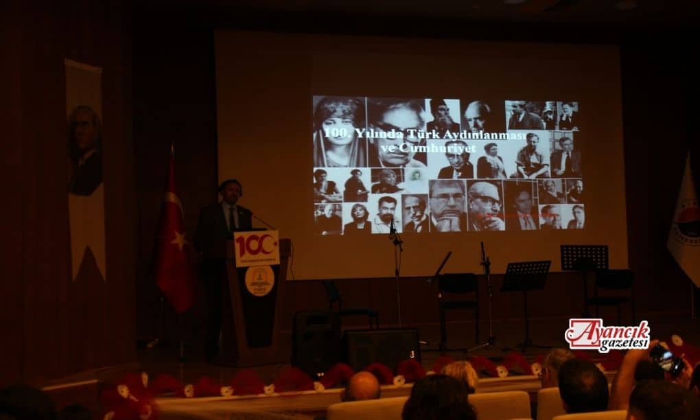 Cumhuriyet'in 100. Yılına Özel konferans ve müzik dinletisi gerçekleştirildi