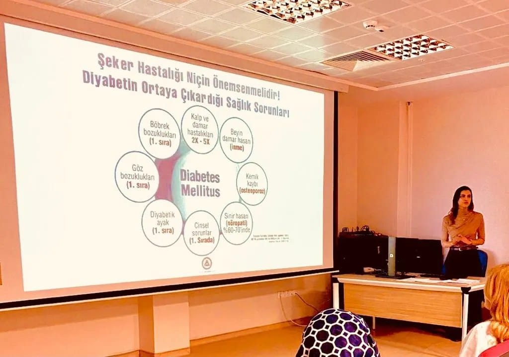 Hastanede Diyabet Eğitimleri Devam Ediyor