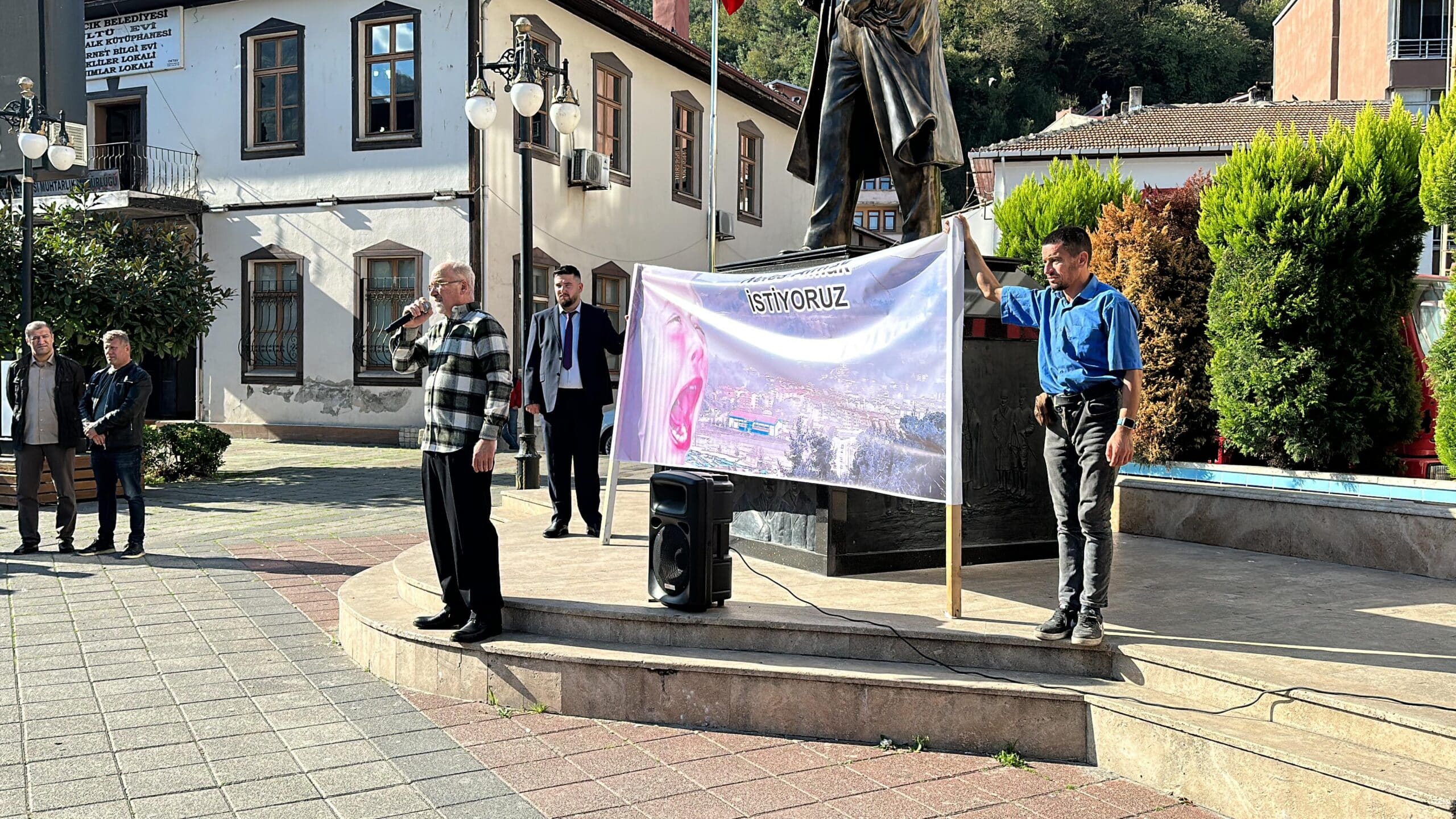 Ayancık'ta İkinci Kez Doğalgaz Eylemi Gerçekleştirildi