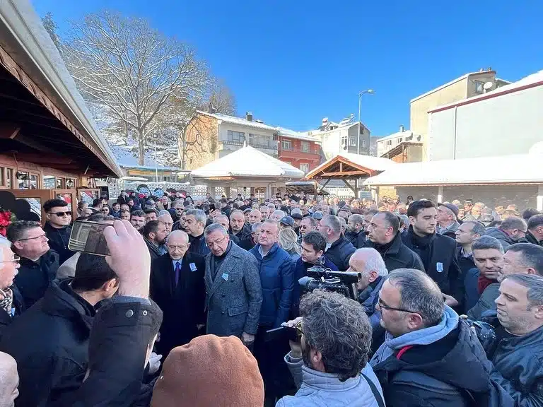 Milletvekili Engin Altay'ın Babası Son Yolculuğuna Uğurlandı