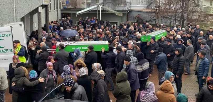 Sinop Otobüsü Kazasında Hayatını Kaybeden Yaşlı Çift Yan Yana Toprağa Verildi…