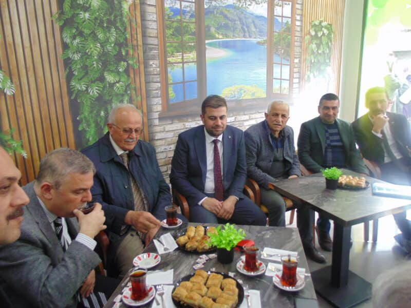 Boyabat’ta Şanlı Baklava Dualarla Hizmete Açıldı…