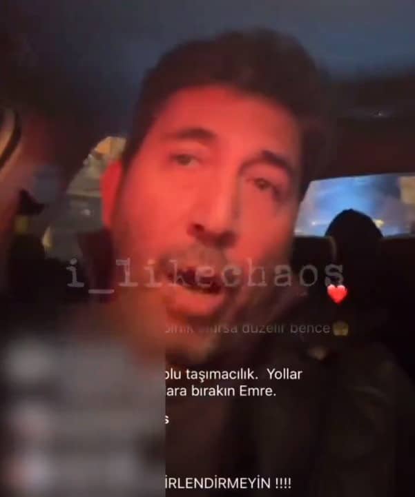 Emre Kınay'ın Trafikteki Protestosu