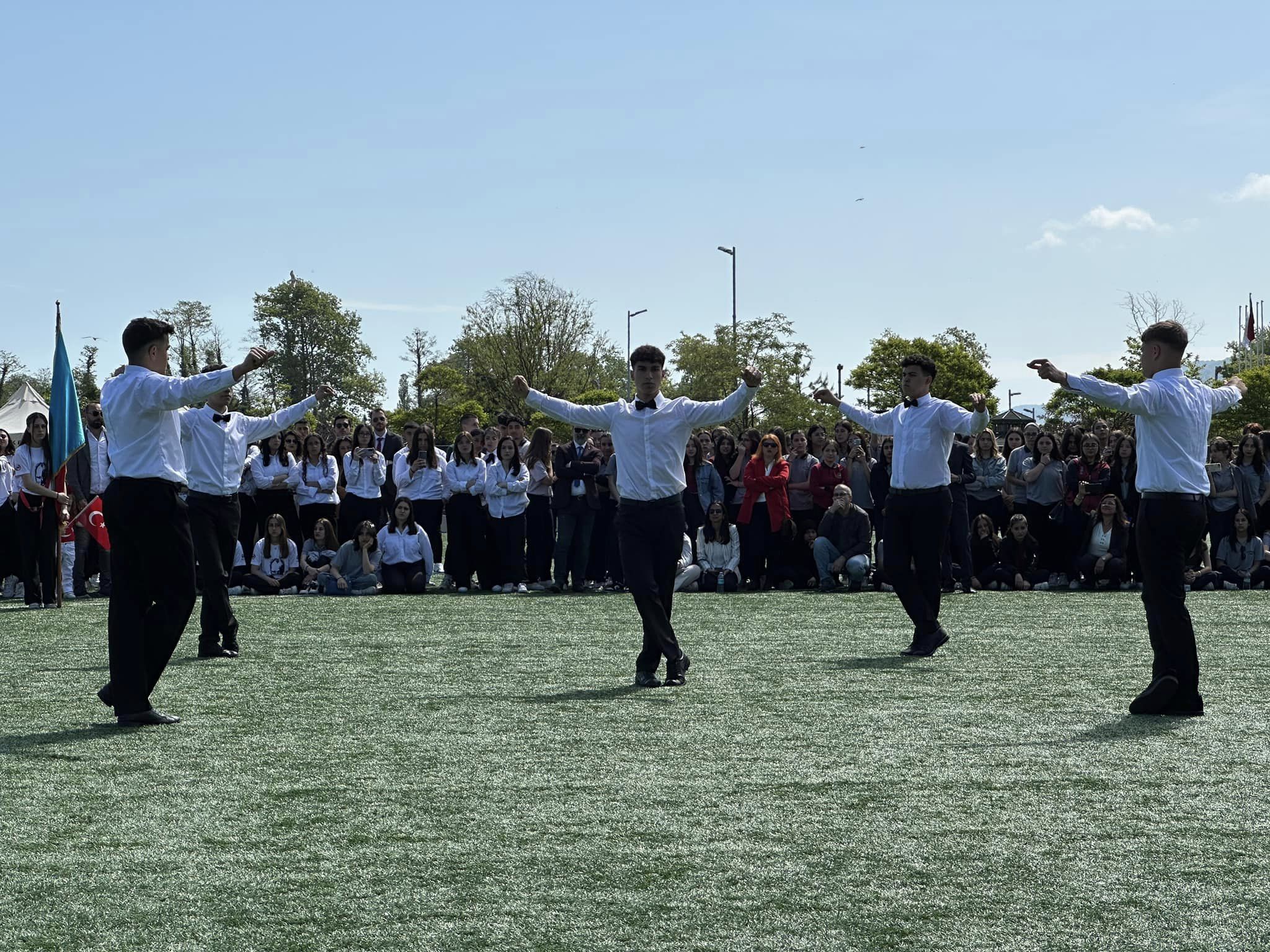 Ayancık’ta 19 Mayıs Atatürk’ü Anma, Gençlik ve Spor Bayramı Kutlandı