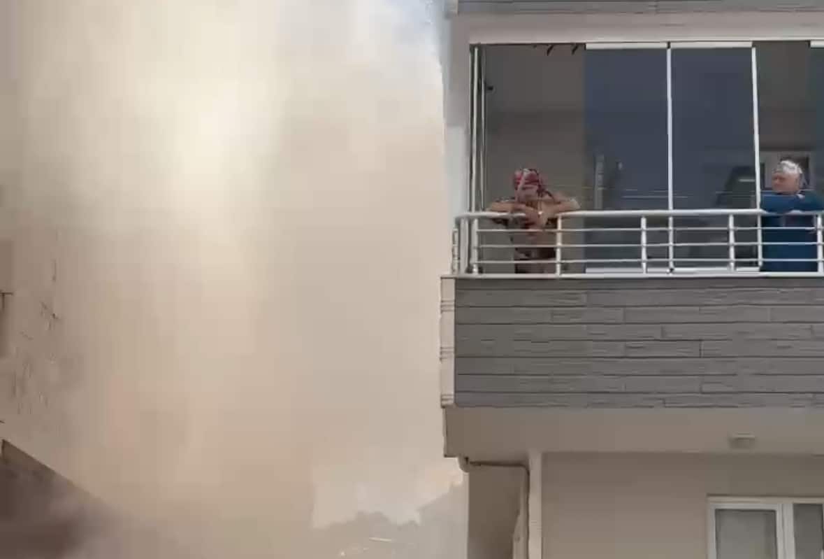 Cevizli Mahallesinde Yangın