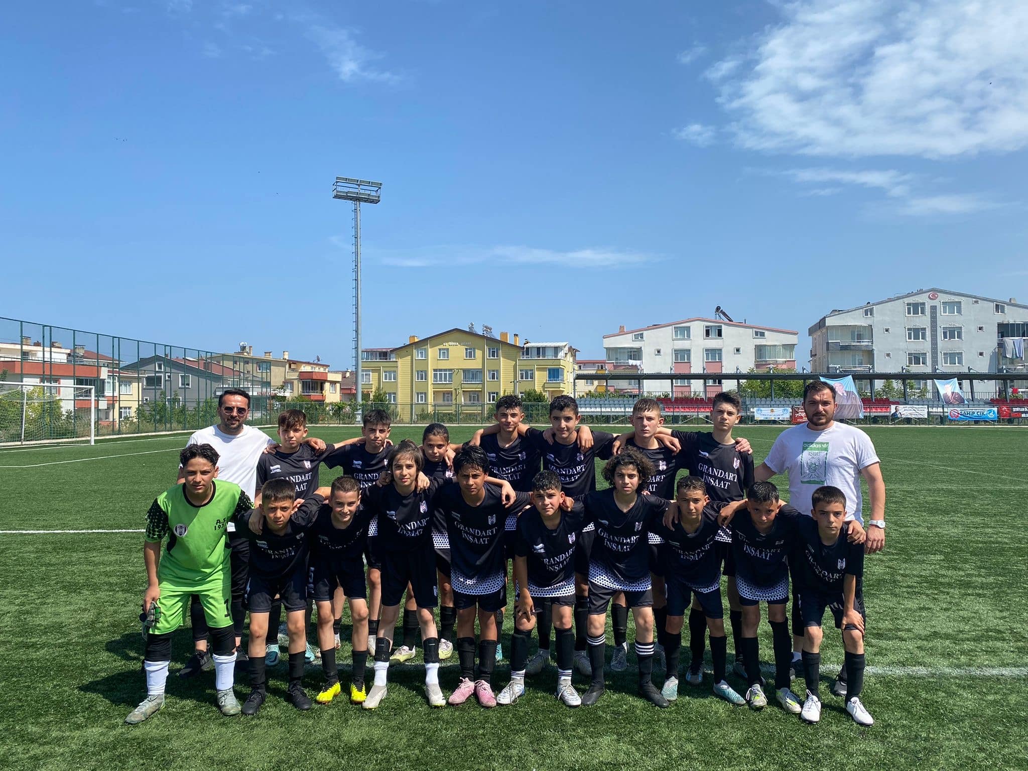 Ayancıkspor U-13 Takımı Lige Galip Başladı