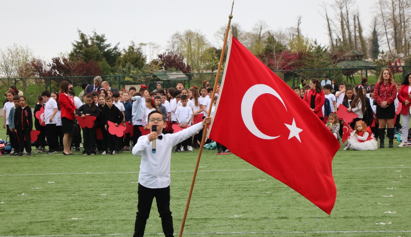 Ayancık’ta 23 Nisan Coşkusu