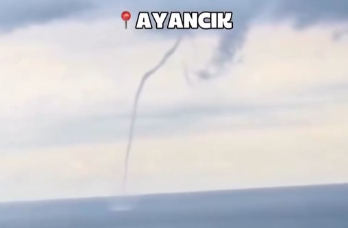 Ayancık açıklarında hortum çıktı