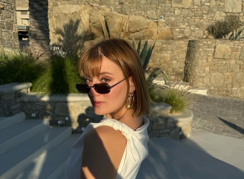 Gizem Karaca Kimdir?