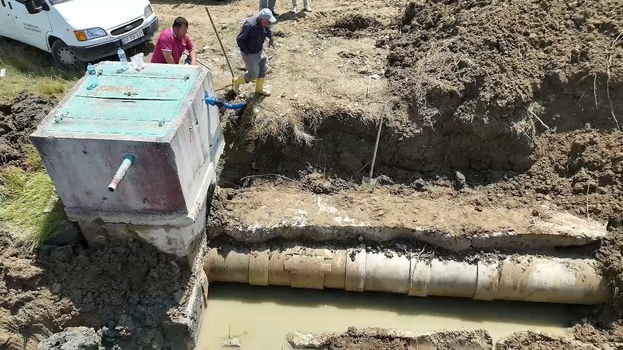 Sulama Hattı Arızası Kısa Sürede Onarılarak Köylere Su Akışı Yeniden Başlatıldı