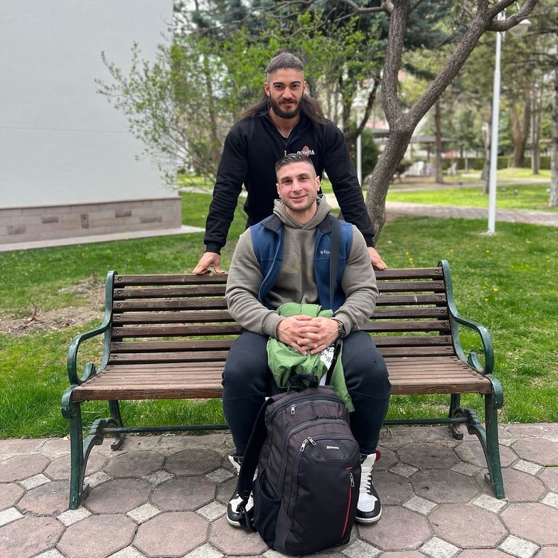 Testo Taylan Kimdir? İzmirli Sporcu ve Sosyal Medya Fenomeni Hakkında Her Şey