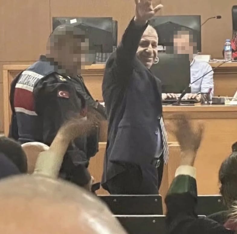Ümit Özdağ Kimdir? Hayatı ve Kariyeri Hakkında Bilgiler