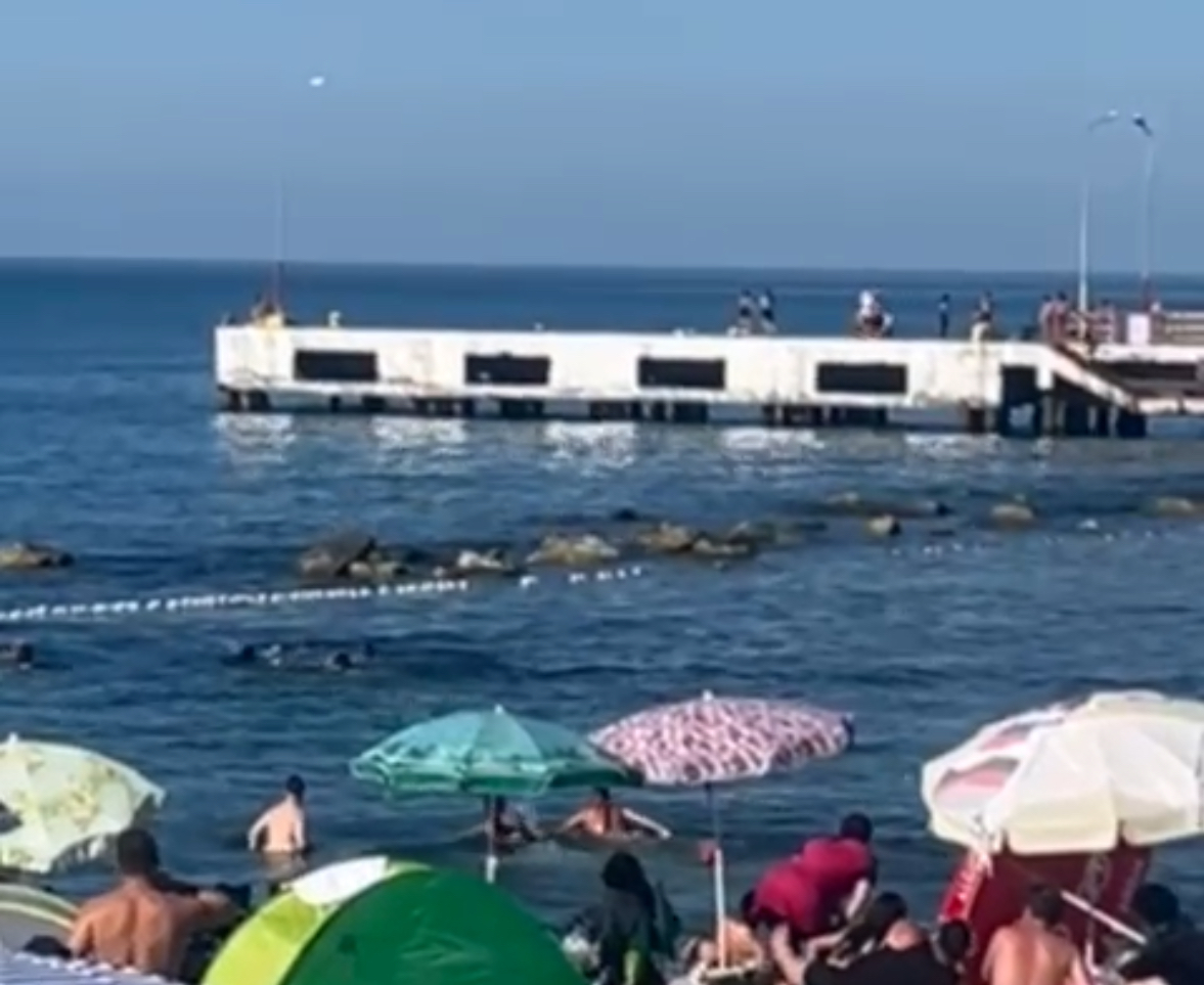 Ayancık 3 Kişi Boğulma Tehlikesi Geçirdi