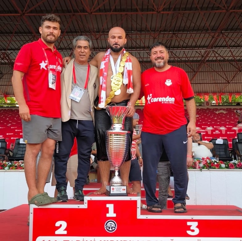 Başarılı Başpehlivan Orhan Okulu Kimdir? Hayatı ve Kariyeri