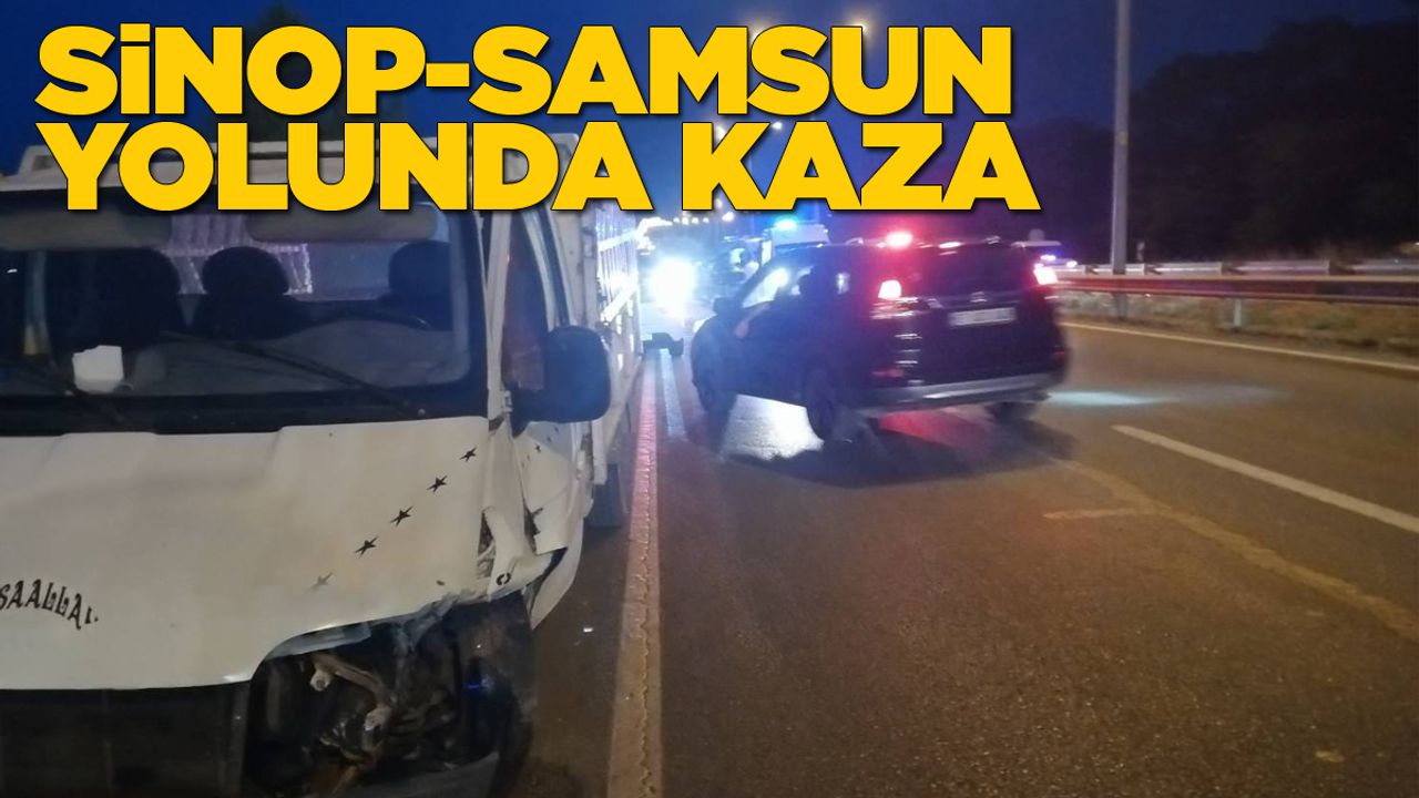 Bursa’da Kamyonet ile Otomobilin Çarpışmasında 5 Kişi Yaralandı