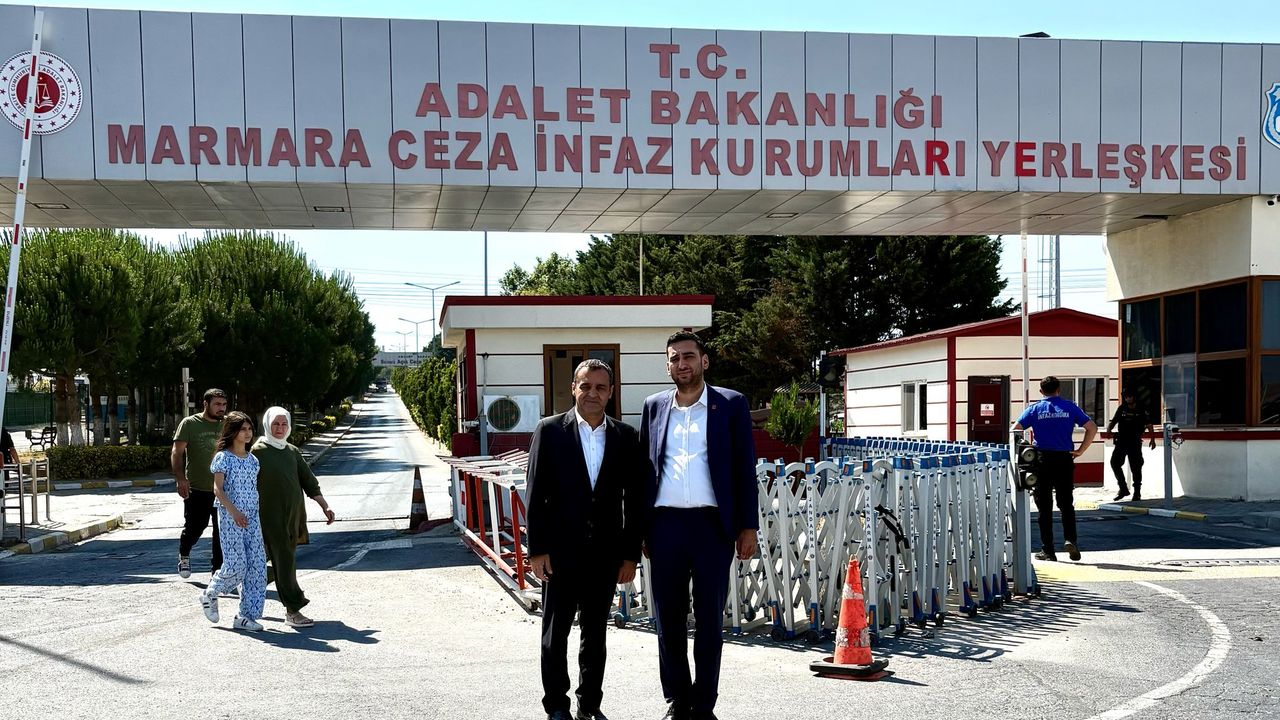 CHP Sinop Heyeti’nden Cezaevinde Ekrem İmamoğlu’na Ziyaret