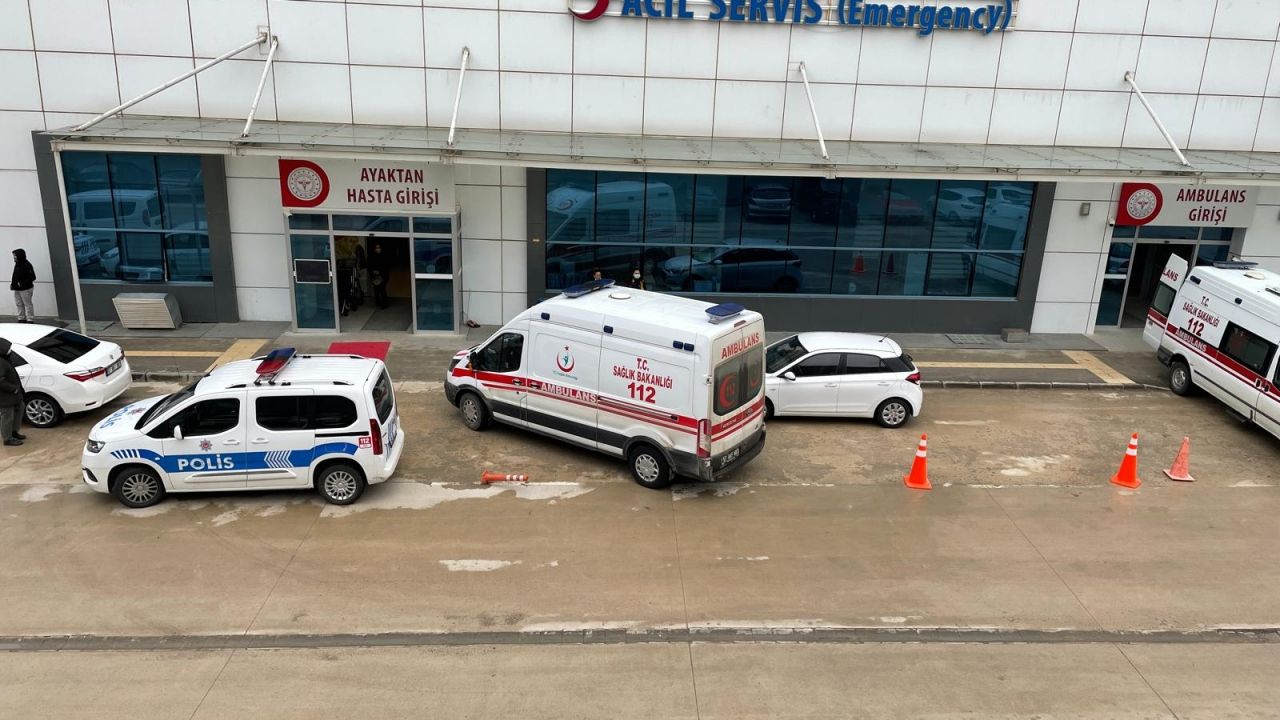 Sinop’ta Balkondan Düşen Kadın Hayatını Kaybederek Acı Olay Yaşandı