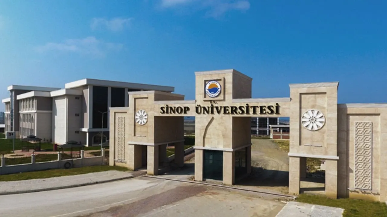 SNÜ’de Teknoloji ve Toplumun Geleceğine Yön Veren 8 Yeni Bölüm Açıldı