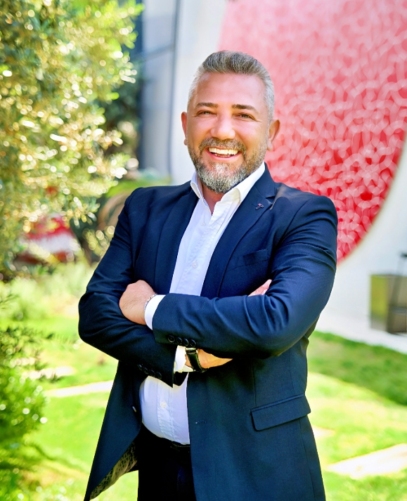 oğuz yücel