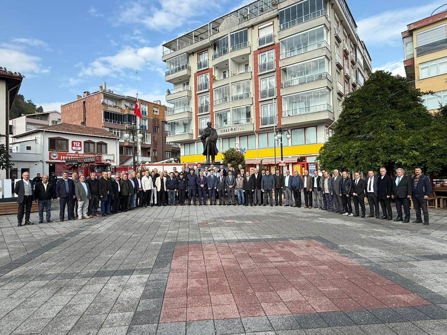 Ayancık’ta 19 Ekim Muhtarlar Günü Törenle Kutlandı