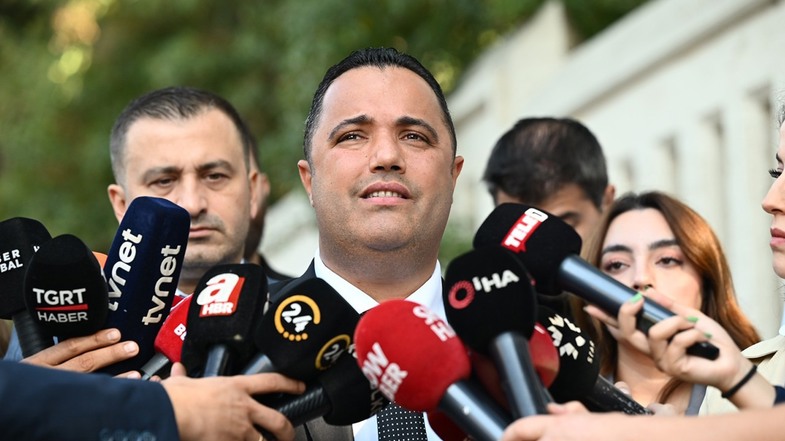 Avukat Rezan Epözdemir Kimdir?