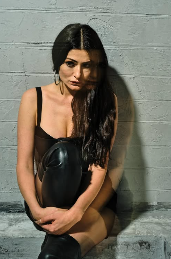 Deniz Çakır Hakkında Bilinmeyenler ve Hayatı