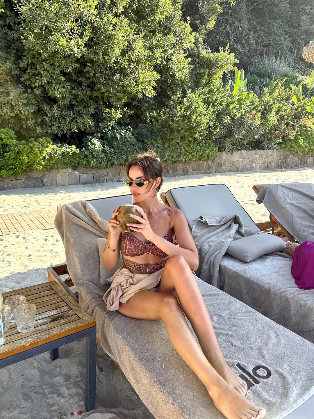 Fahriye Evcen Kimdir?