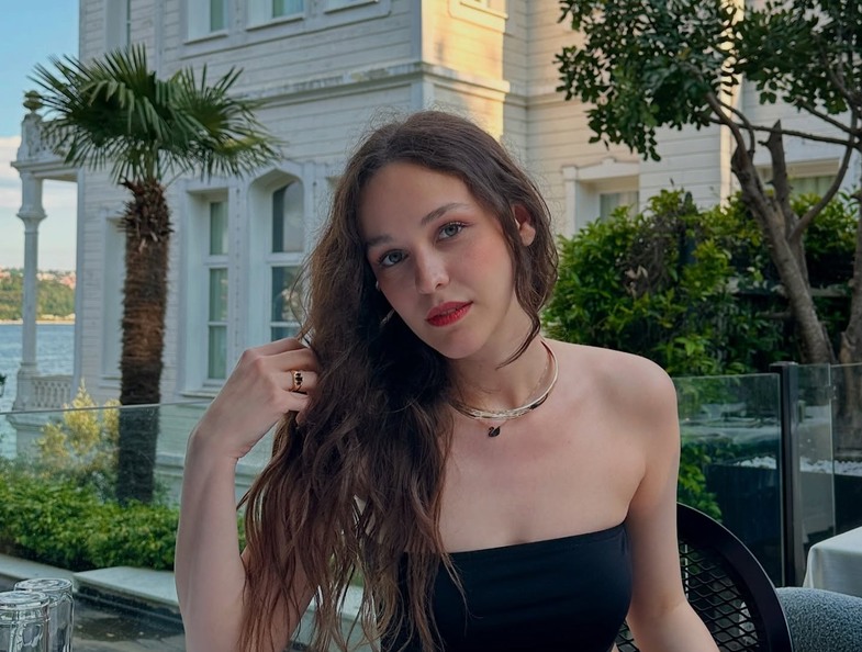 Gökçem Çoban Hakkında Bilinmeyenler: Hayatı ve Kariyerine Dair Detaylar