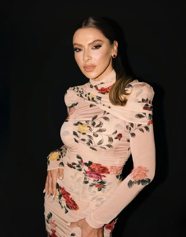 Hadise Açıkgöz Hakkında Bilinmeyenler ve Hayatı
