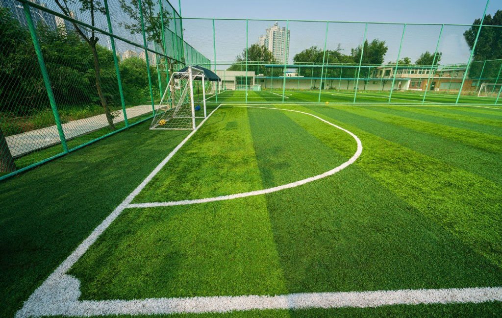 Halı Sahalar Ne Kadar Kazanır? Gerçekler ve Rakamlar