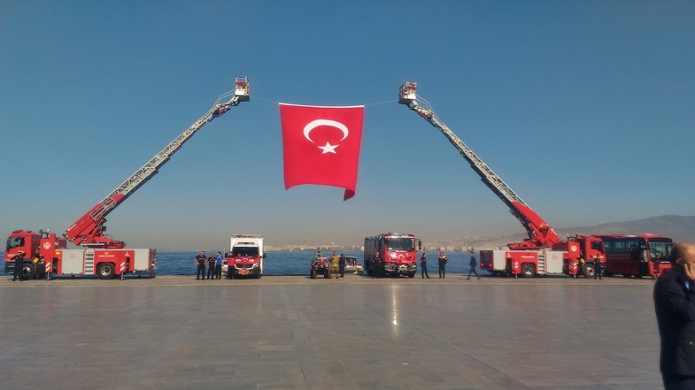 Kahraman İtfaiyecilerimize: 25 Eylül-1 Ekim İtfaiye Haftası Mesajları