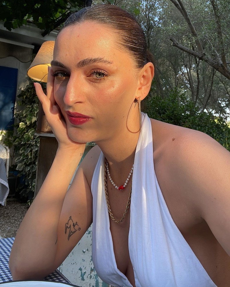 Merve Göntem Kimdir?