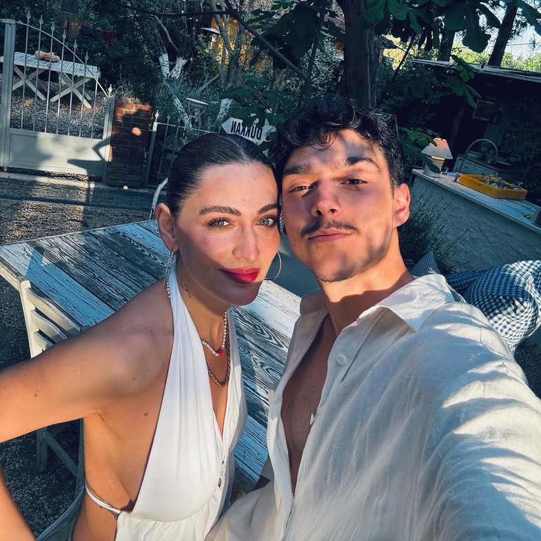 Merve Göntem Kimdir?
