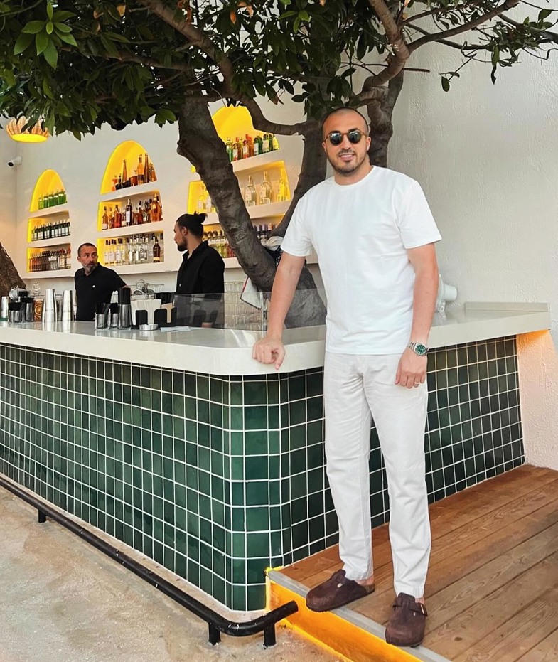 Mustafa Aksakallı Hakkında Bilinmeyenler ve Hayat Hikayesi