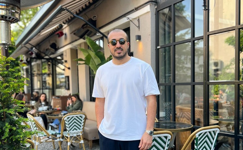 Mustafa Aksakallı Hakkında Bilinmeyenler ve Hayat Hikayesi