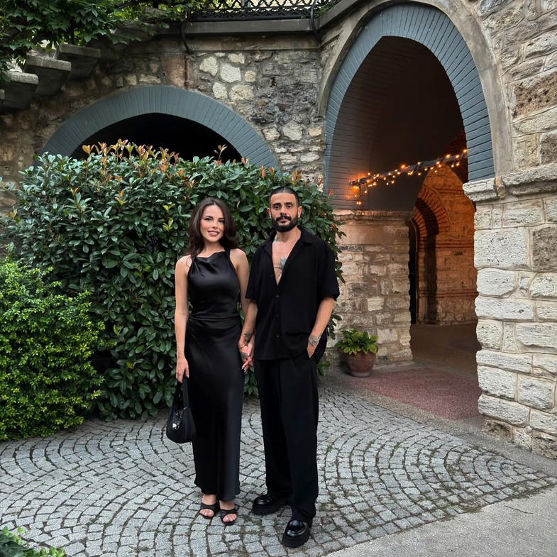 Rüzgar Erkoçlar'ın Hayatı ve Kariyeri Hakkında Bilmeniz Gerekenler